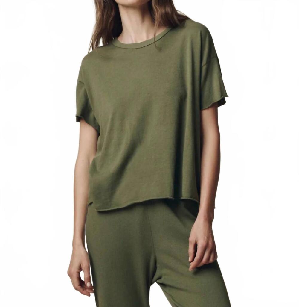 NEW THE GREAT. crop short sleeve tee in heritage army